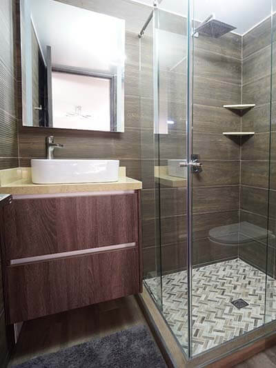 En suite bathroom